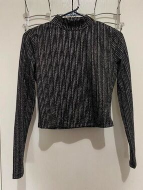 Candie's Black and Silver Ribbed Metallic Mock Neck Long Sleeve Top